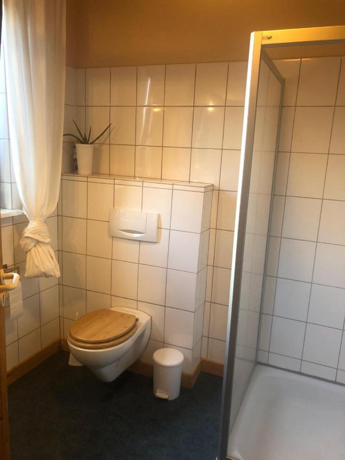 Ferienwohnungen Park Cafe Am Kurpark Bernkastel-Kues Exteriör bild