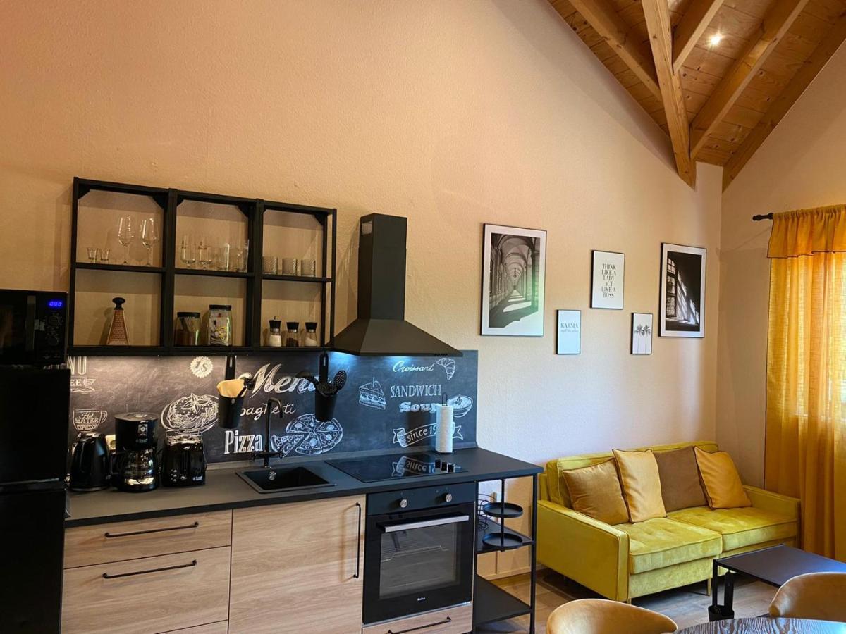 Ferienwohnungen Park Cafe Am Kurpark Bernkastel-Kues Exteriör bild