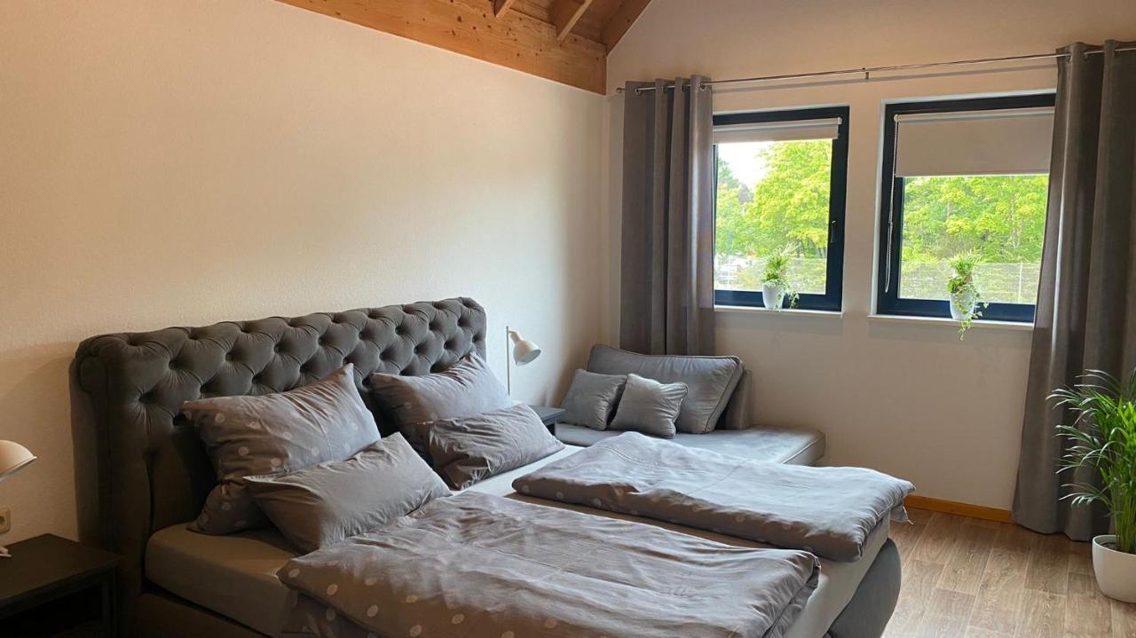 Ferienwohnungen Park Cafe Am Kurpark Bernkastel-Kues Exteriör bild